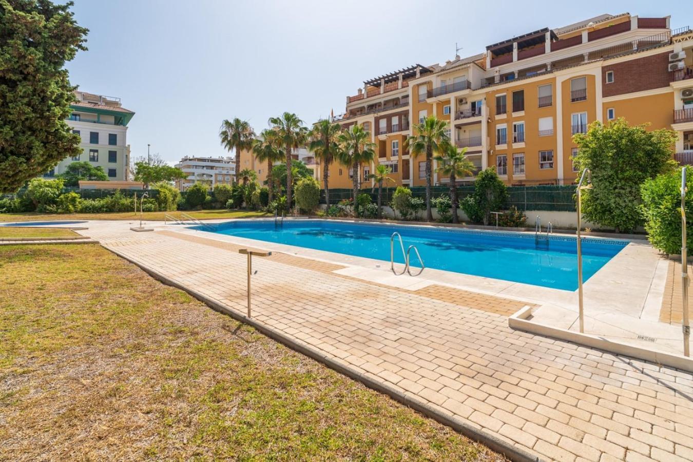 Apartamento Azucarera Torre Del Mar Esterno foto